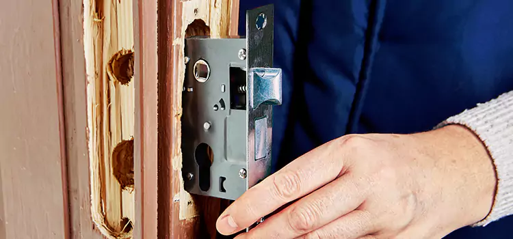 Garage Door Lock Replacement Bailey's Crossroads